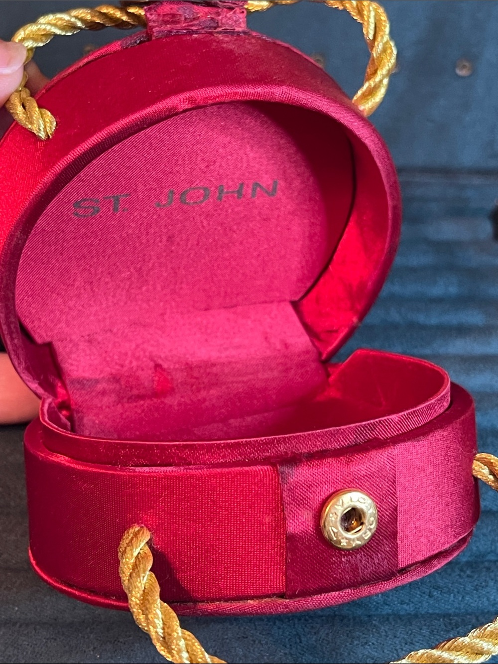 Vintage St. John 24K Gold Electroplated Austrian Crystal Wedge Shoe Brooch - Picture 10 of 13